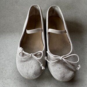 ChildrenChic Metallic Canvas Mary Jane Flats – Beige – Size 13.5 (31 EU)